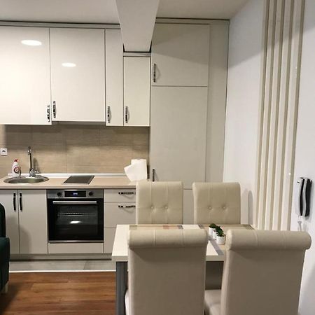 Green Apartment Novi Pazar Extérieur photo